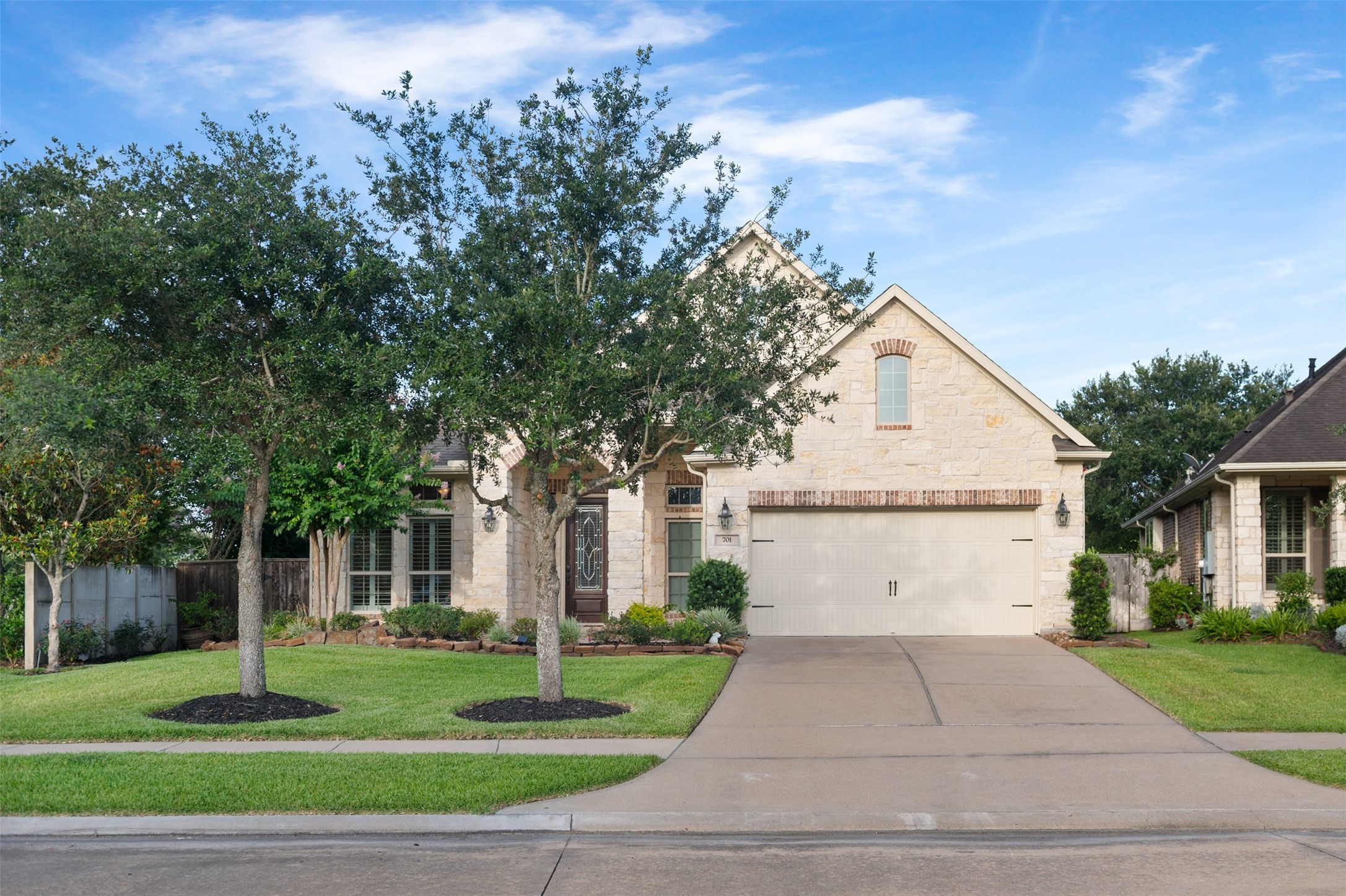 701 Victory Terrace Lane Friendswood TX 77546