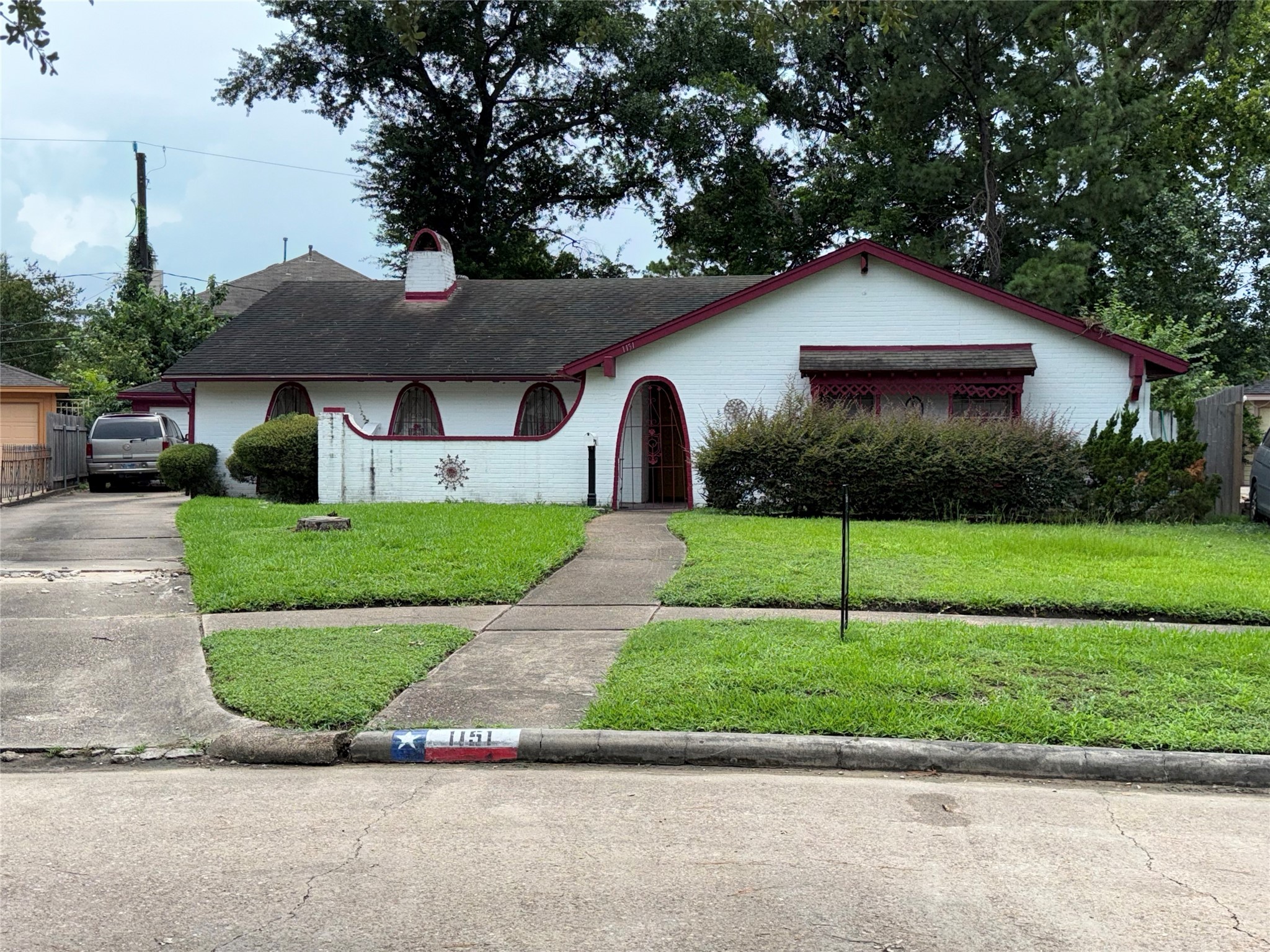 1151 Creekmont Drive Houston TX 77091