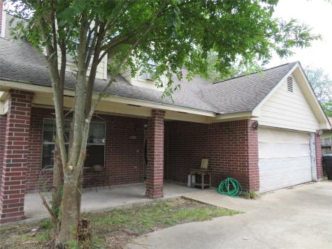 5847 Southington Street Houston TX 77033