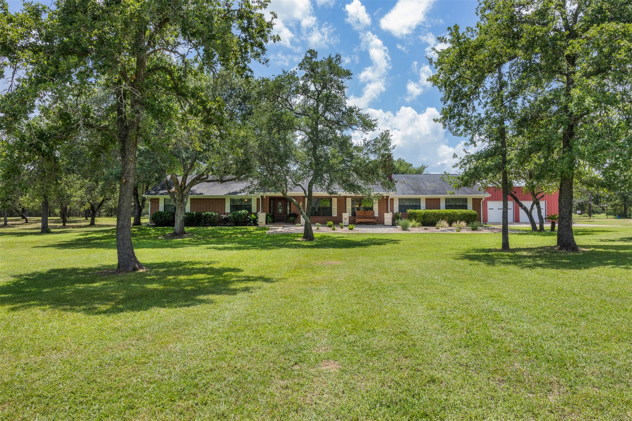 3135 Forest Hill East Road La Grange TX 78945