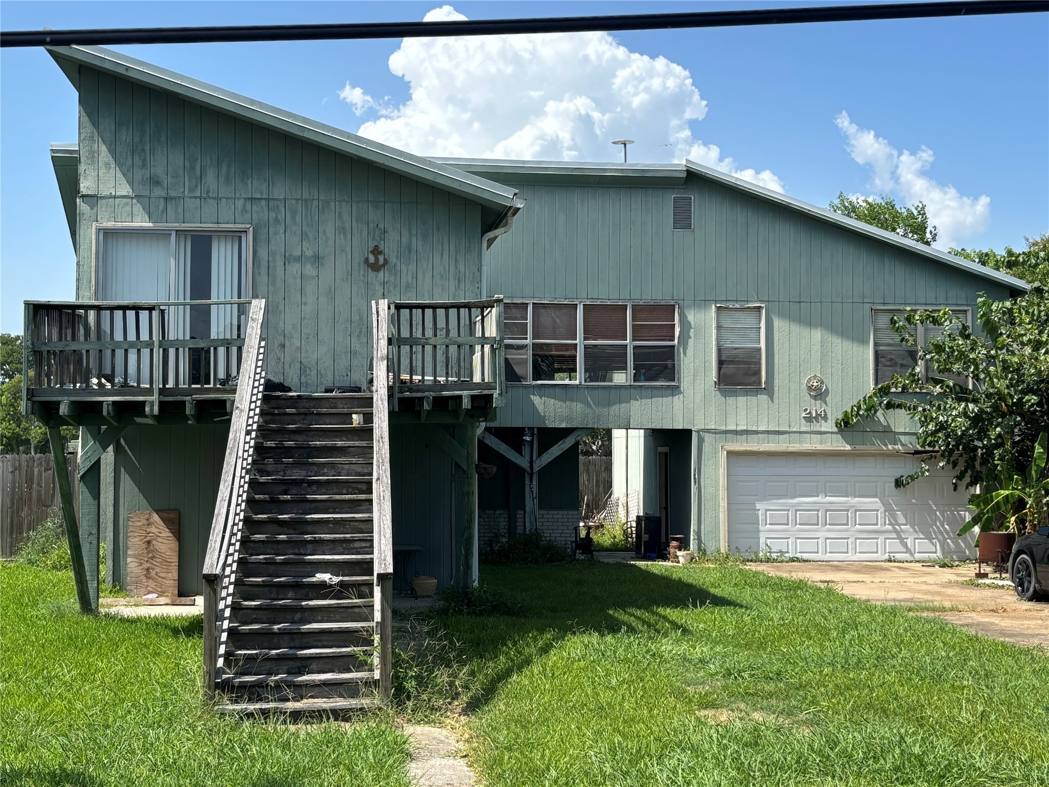 214 Reynolds Court La Porte TX 77571
