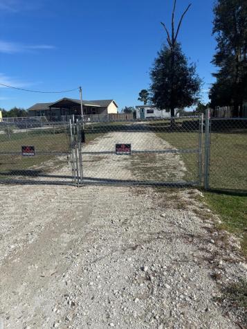 1032 Road 3570 Cleveland TX 77327