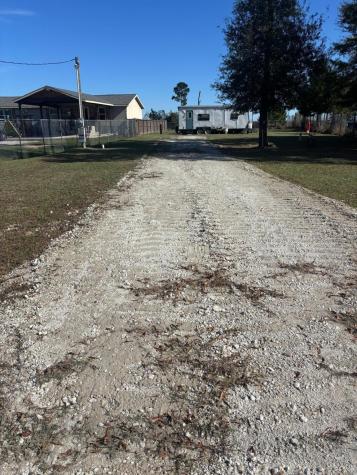 1032 Road 3570 Cleveland TX 77327