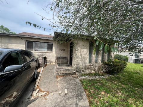 2001 Lynnfield Street Houston TX 77093