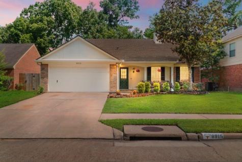 8915 Village Hills Drive Spring TX 77379