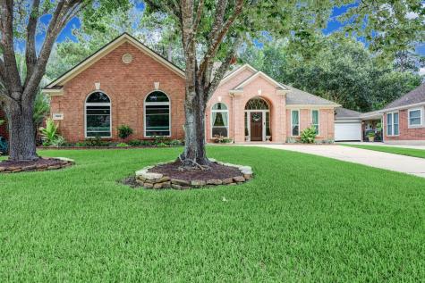 1522 Summer Rain Drive Kingwood TX 77339