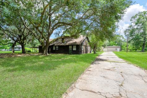 14374 Strausie Lane Conroe TX 77302