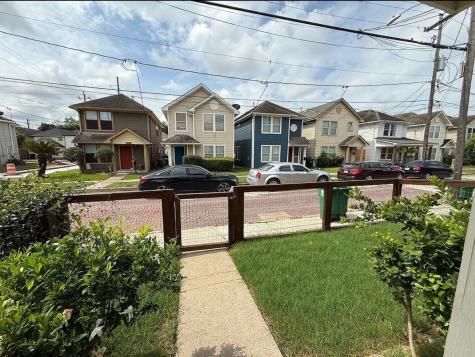 1204 Andrews Street Houston TX 77019