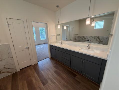 879 Rachel Street Rachel Street E Houston TX 77091