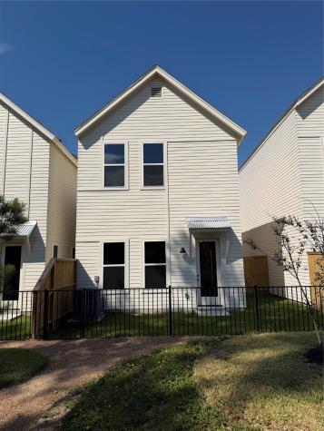879 Rachel Street Rachel Street E Houston TX 77091