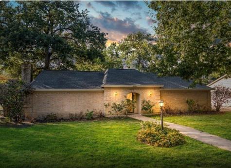 8203 Roebourne Lane Houston TX 77070