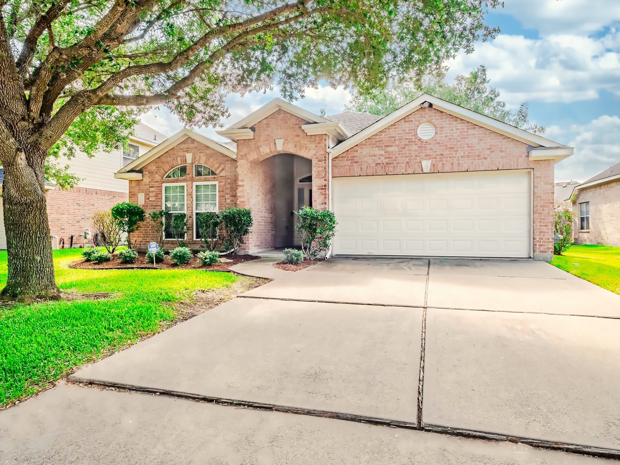 1225 Divin Drive Rosenberg TX 77471