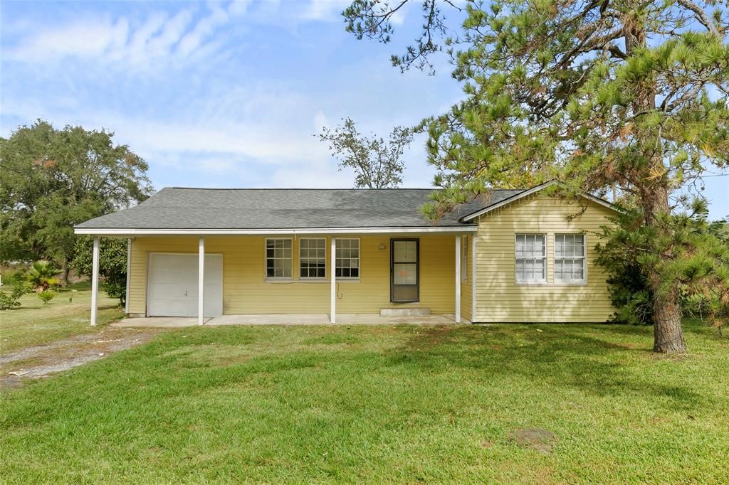 8304 Neville Avenue Hitchcock TX 77563