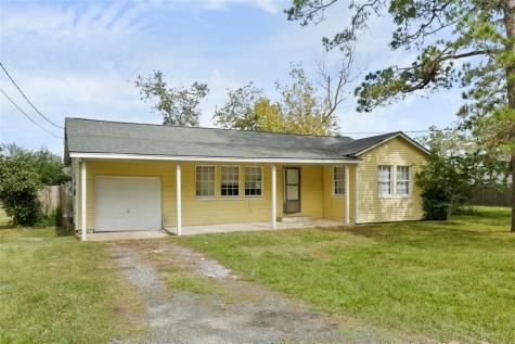8304 Neville Avenue Hitchcock TX 77563