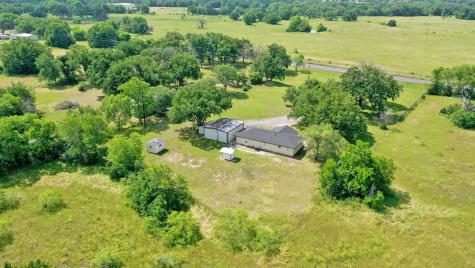 5085 Highway 75 S Madisonville TX 77864