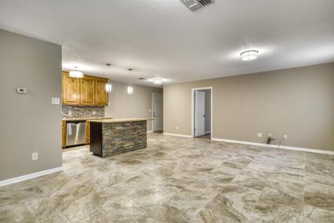 5085 Highway 75 S Madisonville TX 77864