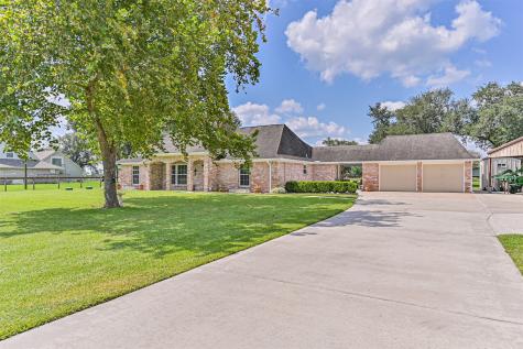 4115 Country Trails Street Alvin TX 77511