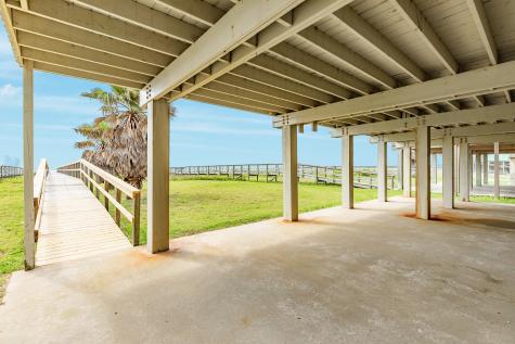 2330 Blue Water Highway Surfside Beach TX 77541