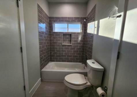 615 Northew Street K Houston TX 77091
