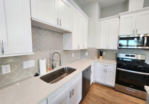 615 Northew Street K Houston TX 77091