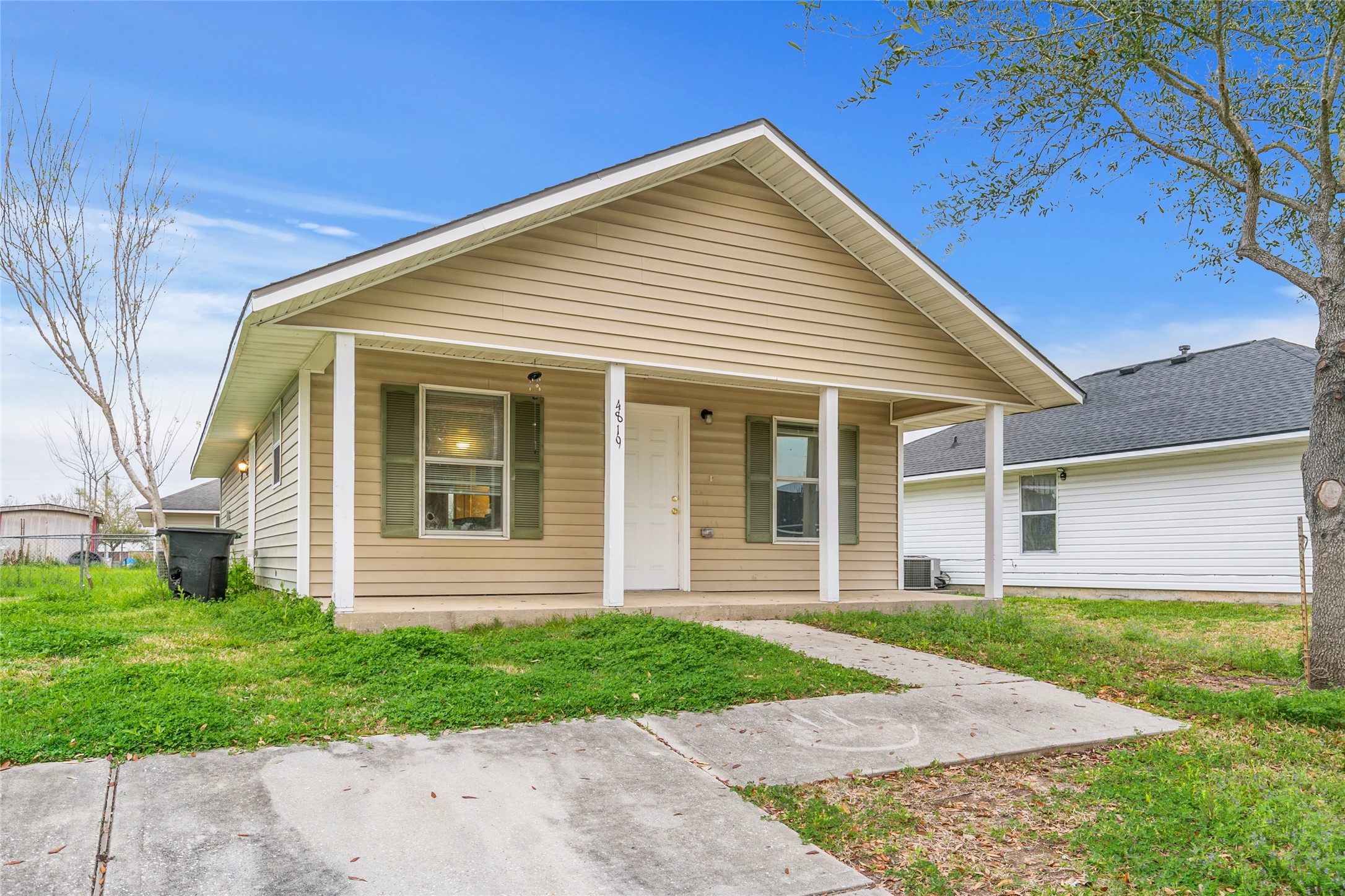 4819 Frankford Court Houston TX 77048