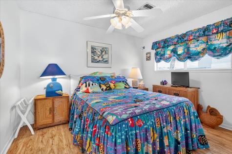 427 Tahiti Road Tiki Island TX 77554