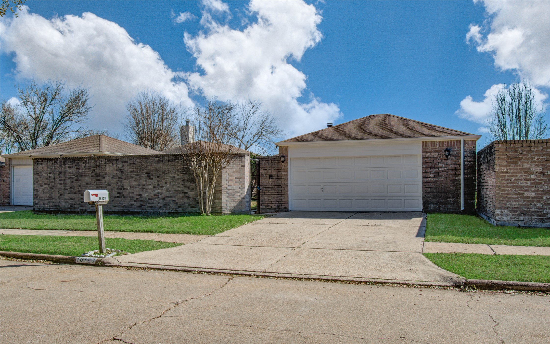 16123 Queensdale Drive Houston TX 77082