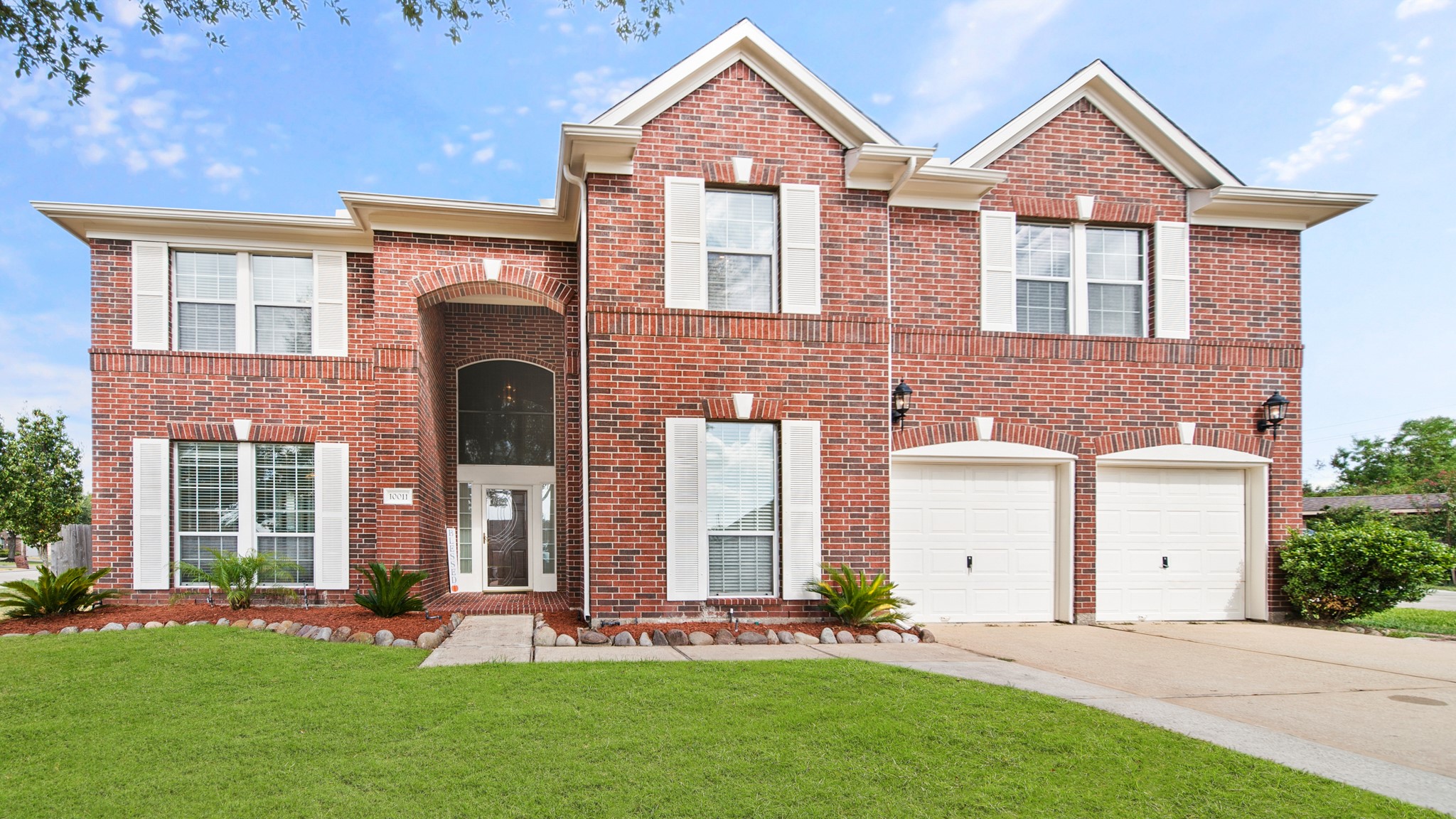 10011 King William Drive La Porte TX 77571