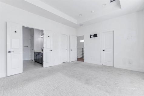 334 Eastwood Street Houston TX 77011