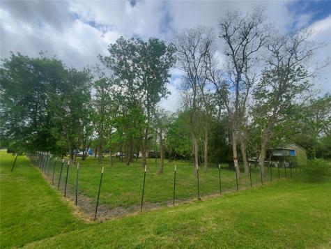 164 County Road 4894 Dayton TX 77535
