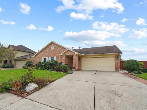 4402 Nations Drive Pasadena TX 77505