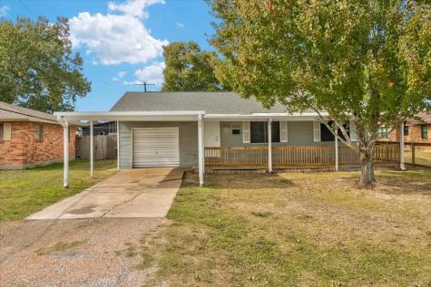 2924 Avenue A Nederland TX 77627