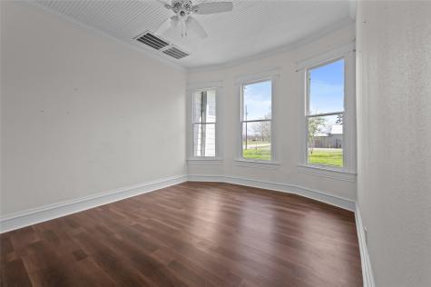 608 Miller Street Anahuac TX 77514