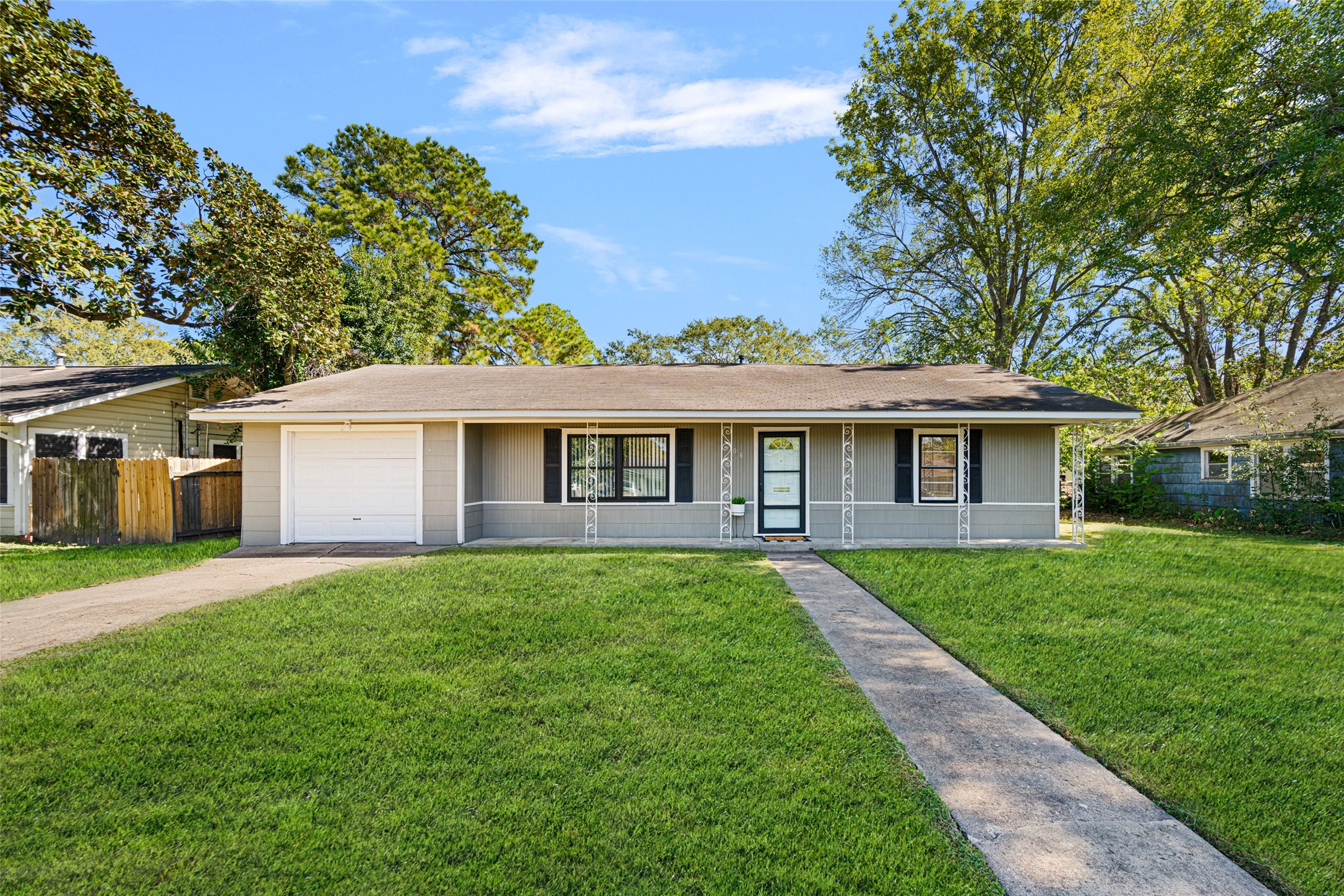 706 Avenue I El Campo TX 77437