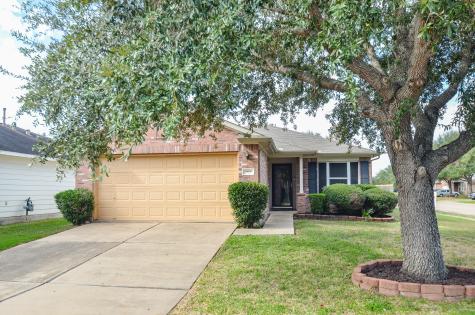 4806 Montclair Hill Lane Fresno TX 77545