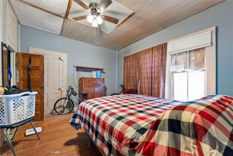 42 S Old Spanish Trail Uhland TX 78640