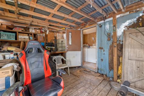42 S Old Spanish Trail Uhland TX 78640