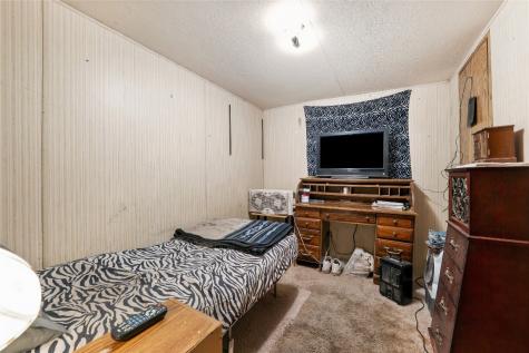 42 S Old Spanish Trail Uhland TX 78640