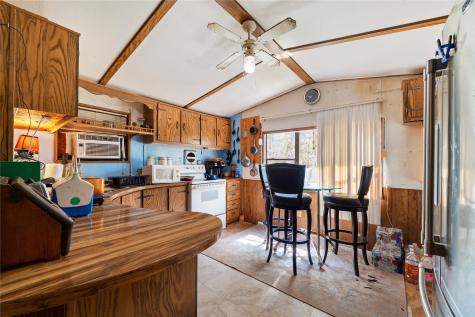 42 S Old Spanish Trail Uhland TX 78640