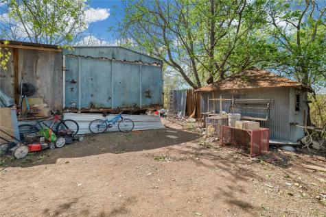 42 S Old Spanish Trail Uhland TX 78640