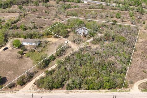 42 S Old Spanish Trail Uhland TX 78640