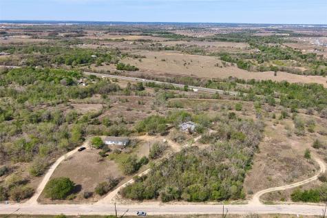 42 S Old Spanish Trail Uhland TX 78640