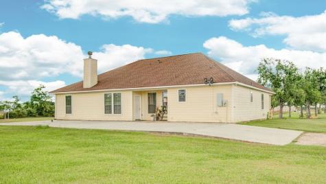 24910 Fm 2004 Road Angleton TX 77515