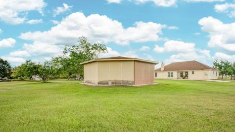 24910 Fm 2004 Road Angleton TX 77515
