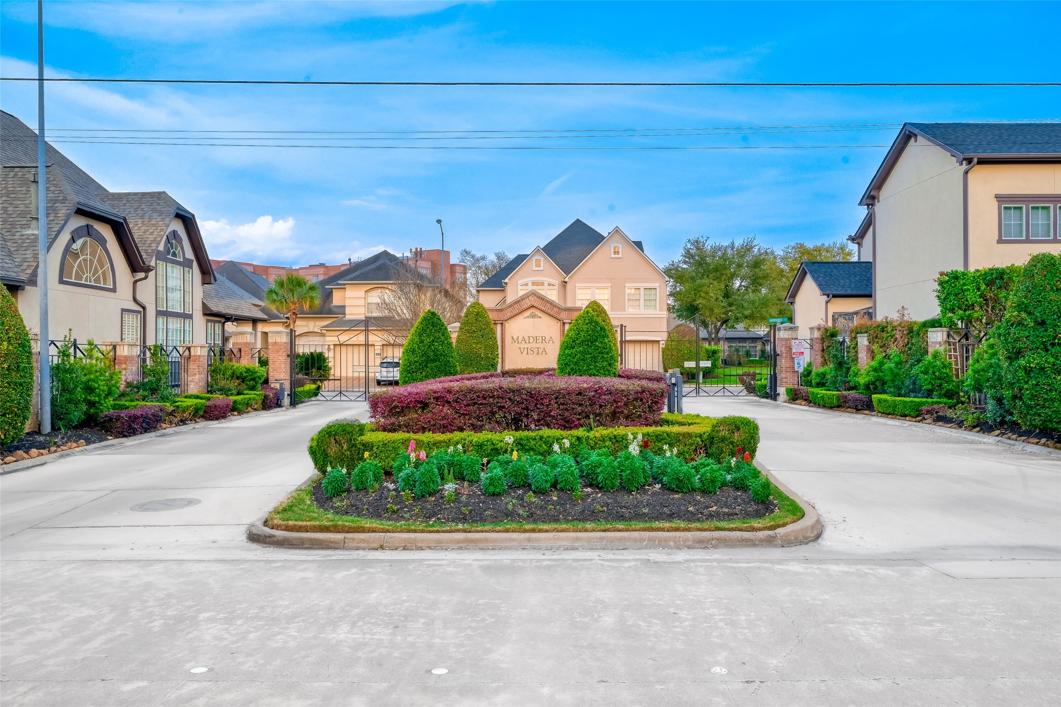 1103 Ridgecrossing Lane Houston TX 77077