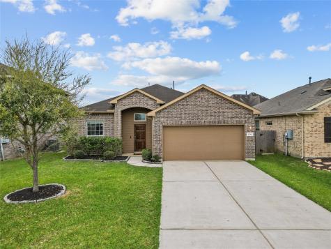 1037 Cash Street Alvin TX 77511