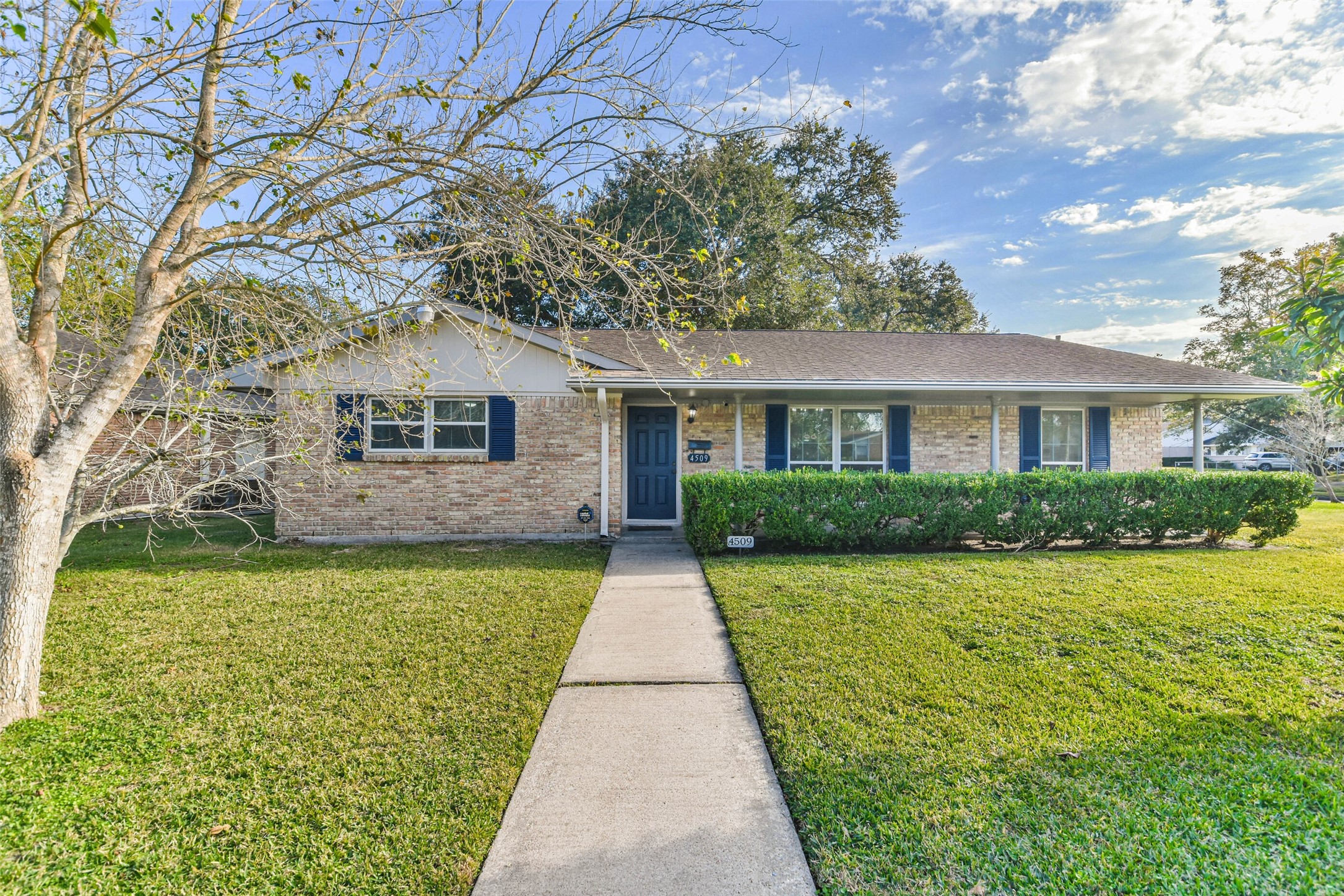 4509 Kingfisher Drive Houston TX 77035