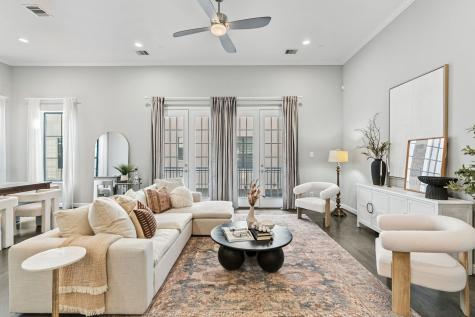 6103 Tyne Street B Houston TX 77007