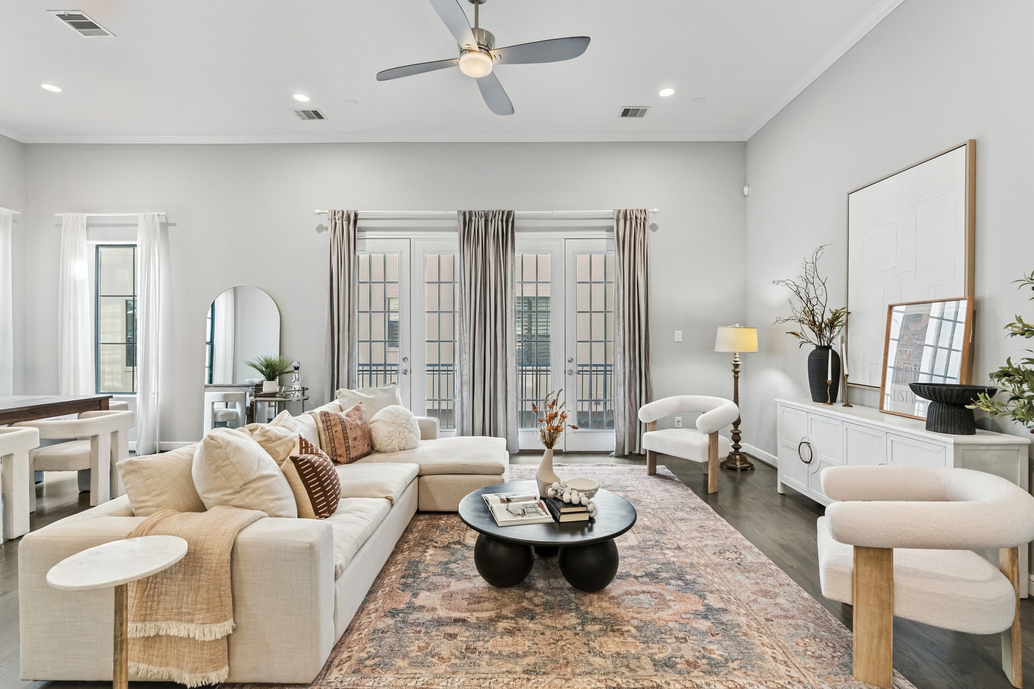 6103 Tyne Street B Houston TX 77007