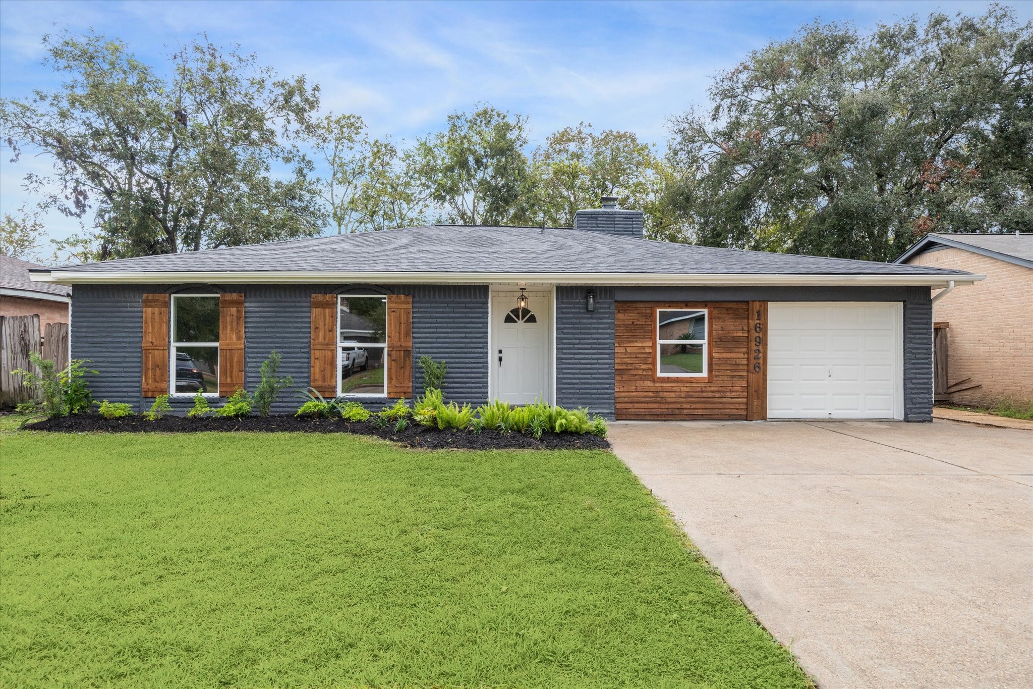 16926 Forest Bend Avenue Friendswood TX 77546